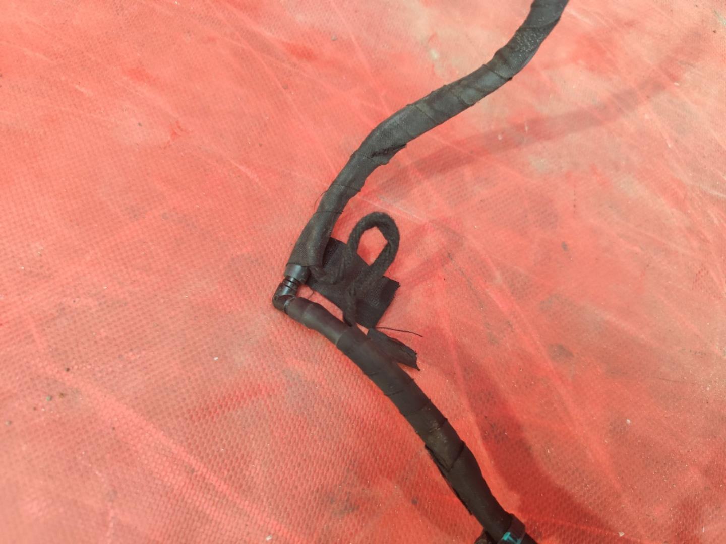 Трубка омывателя