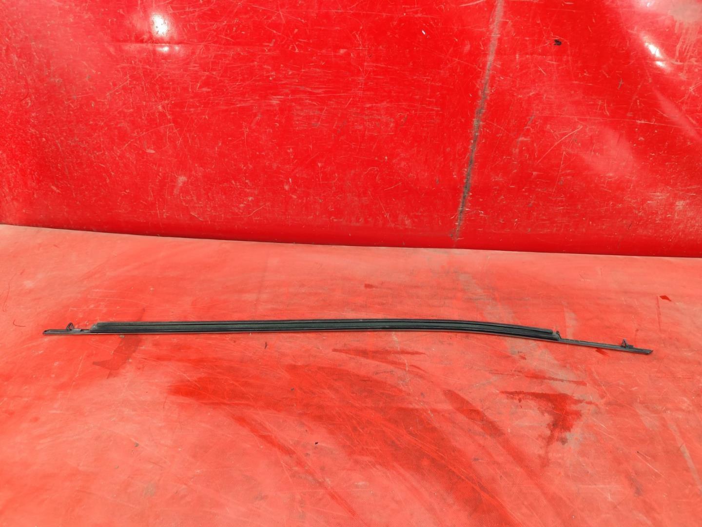 Молдинг двери