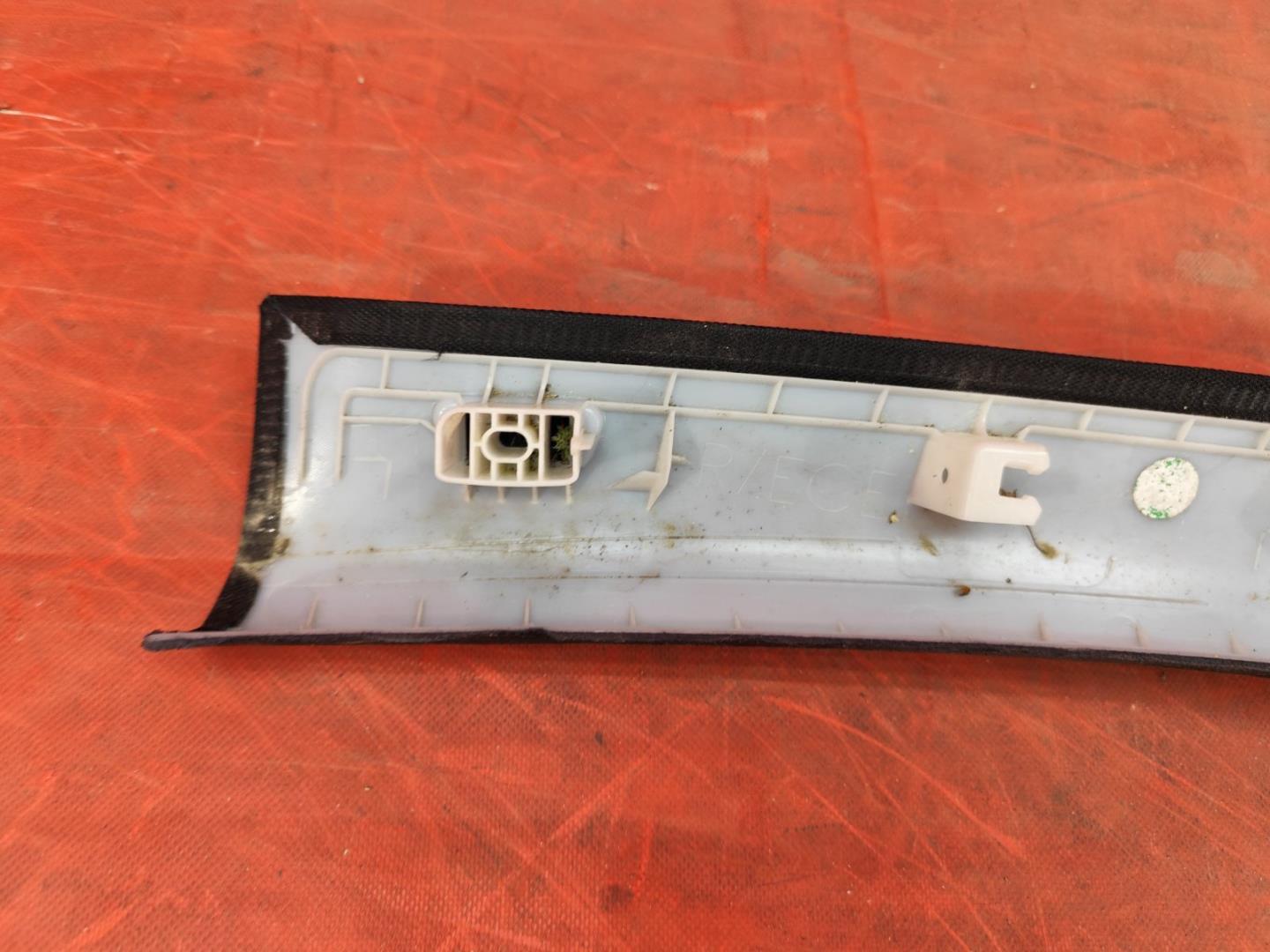 Обшивка салона