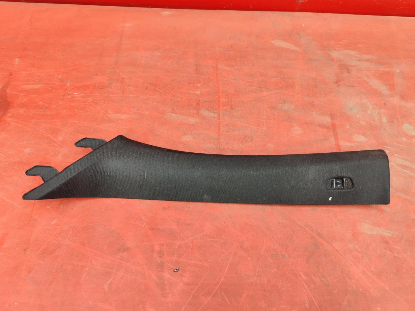 Обшивка салона