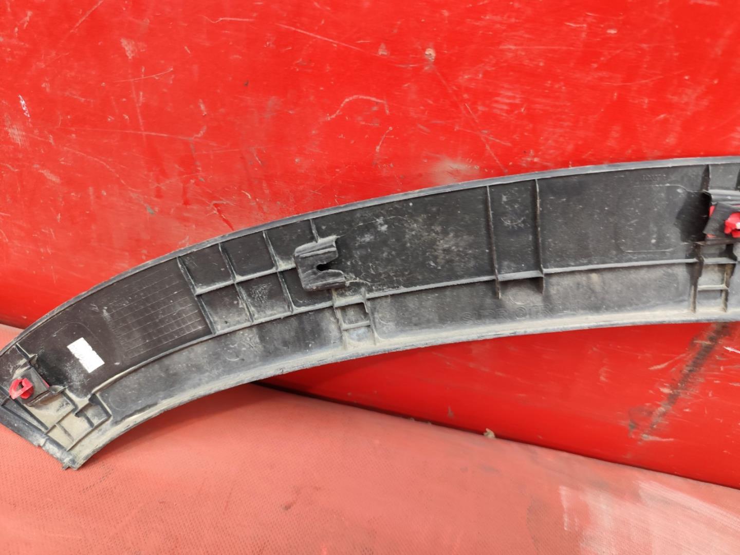 Накладка на крыло