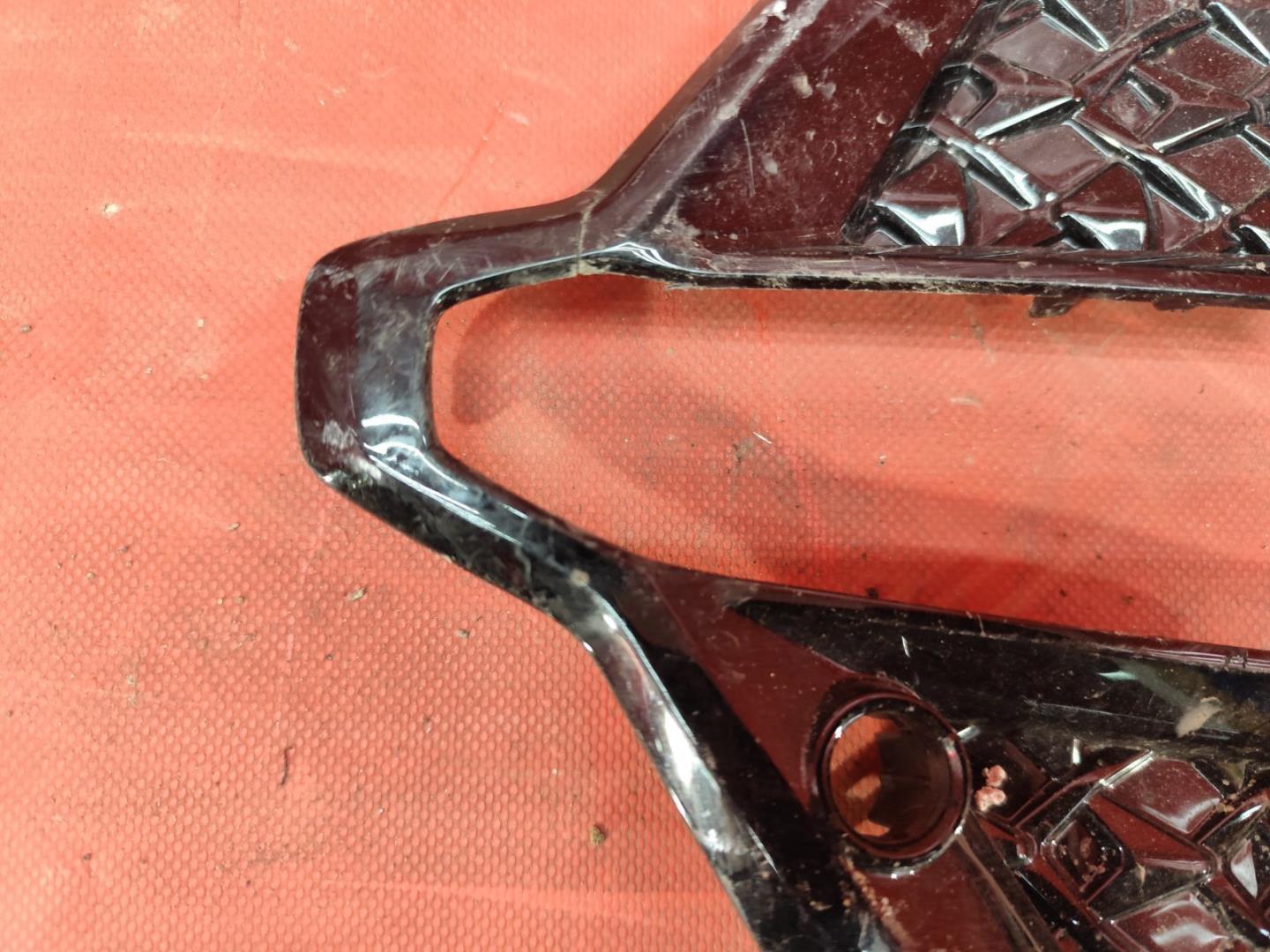 Накладка (кузов наружные)