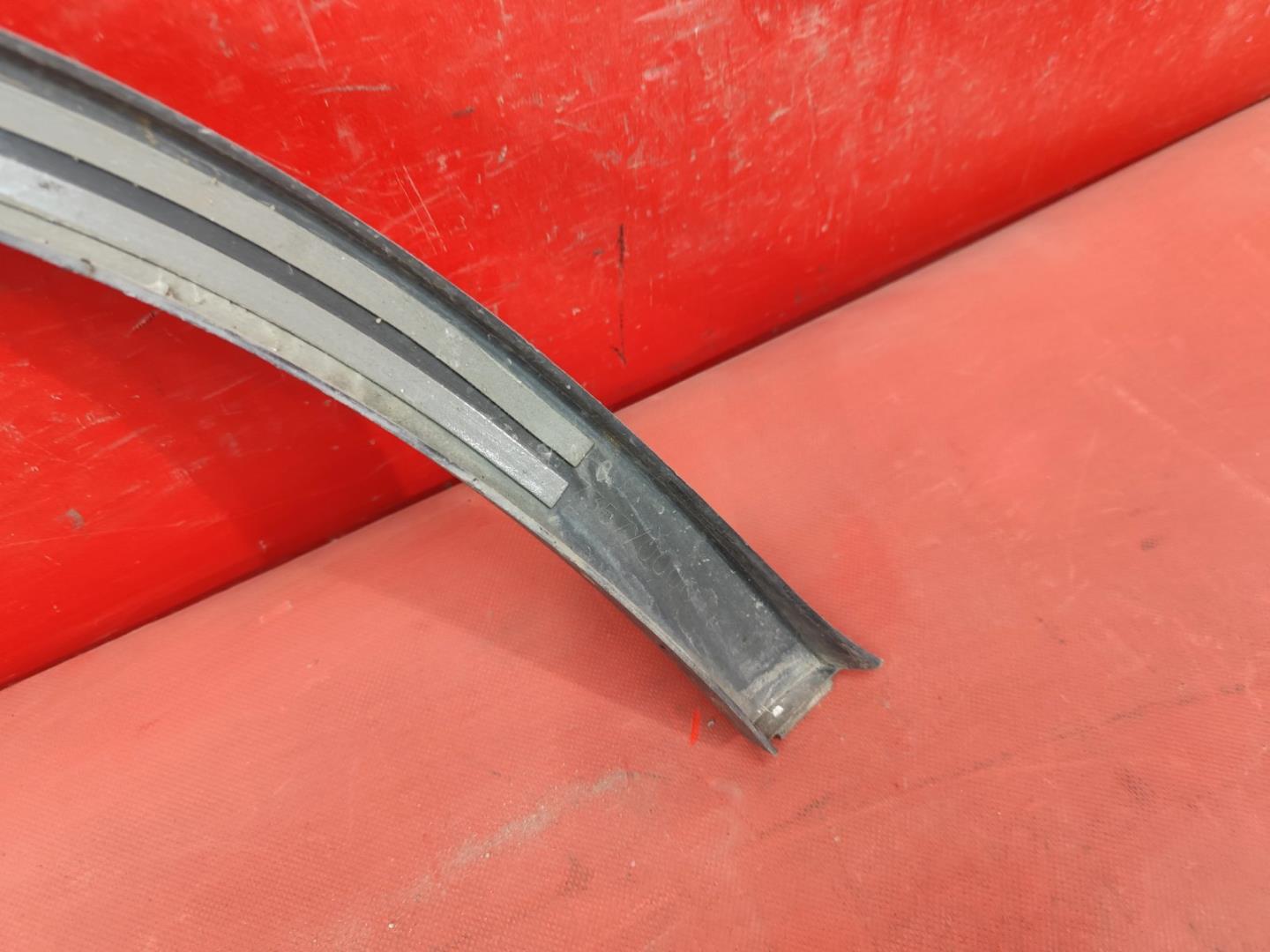 Накладка на крыло