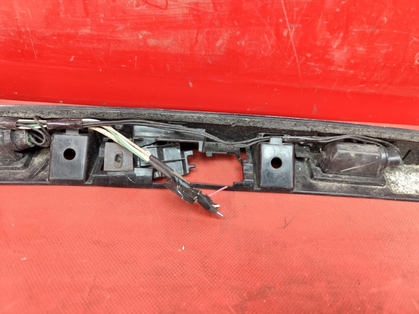 Накладка крышки багажника