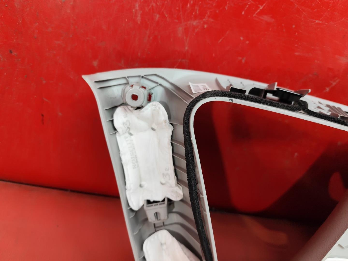 Накладка стойки