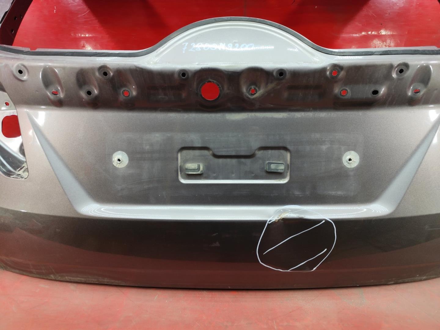 Крышка багажника