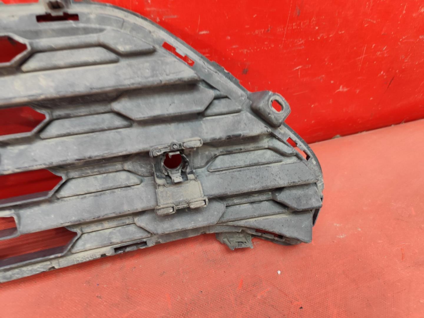 Решетка радиатора