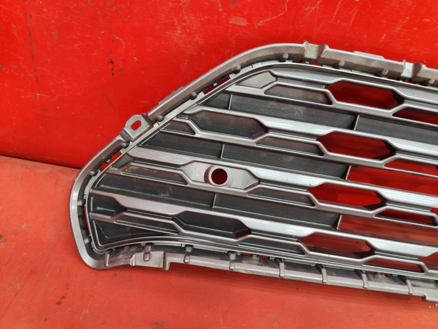 Решетка радиатора