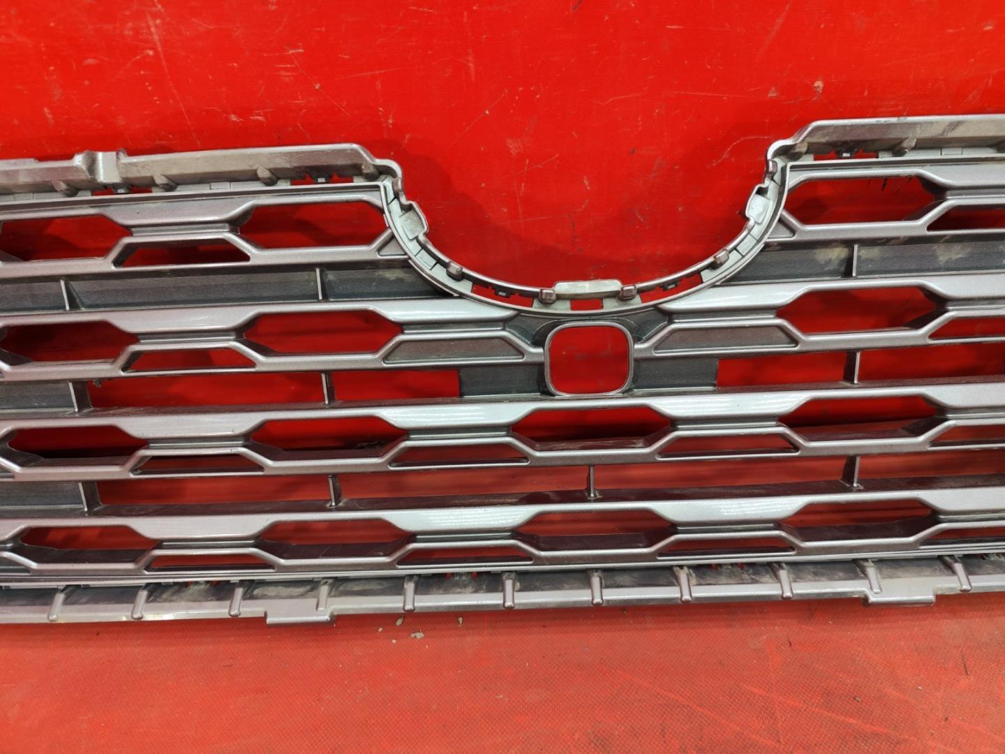 Решетка радиатора