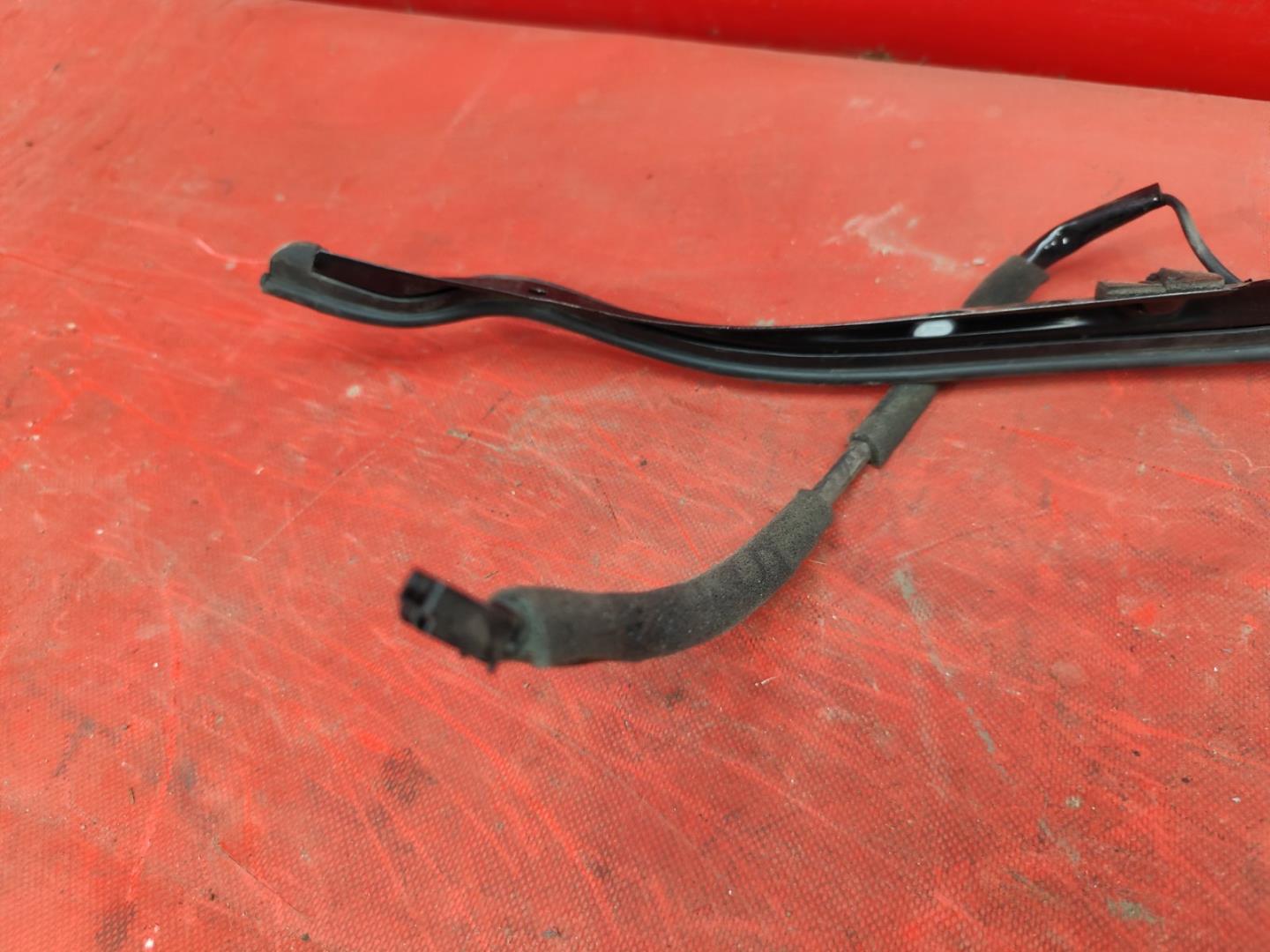 Датчик положения крышки багажника