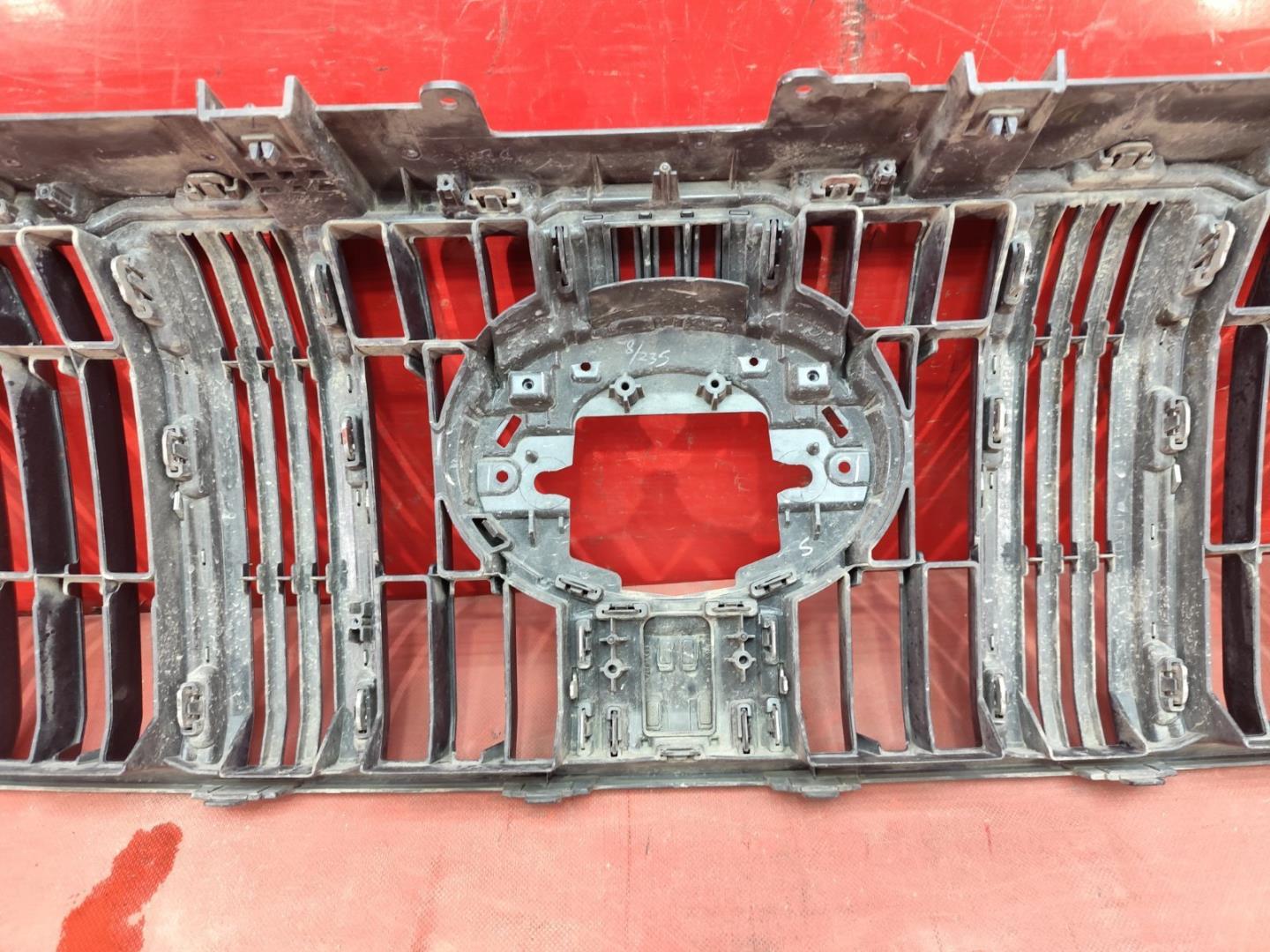 Решетка радиатора