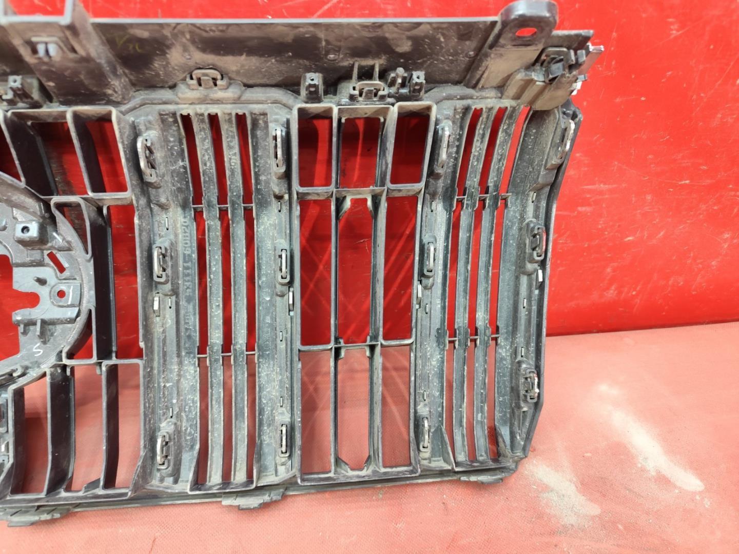 Решетка радиатора