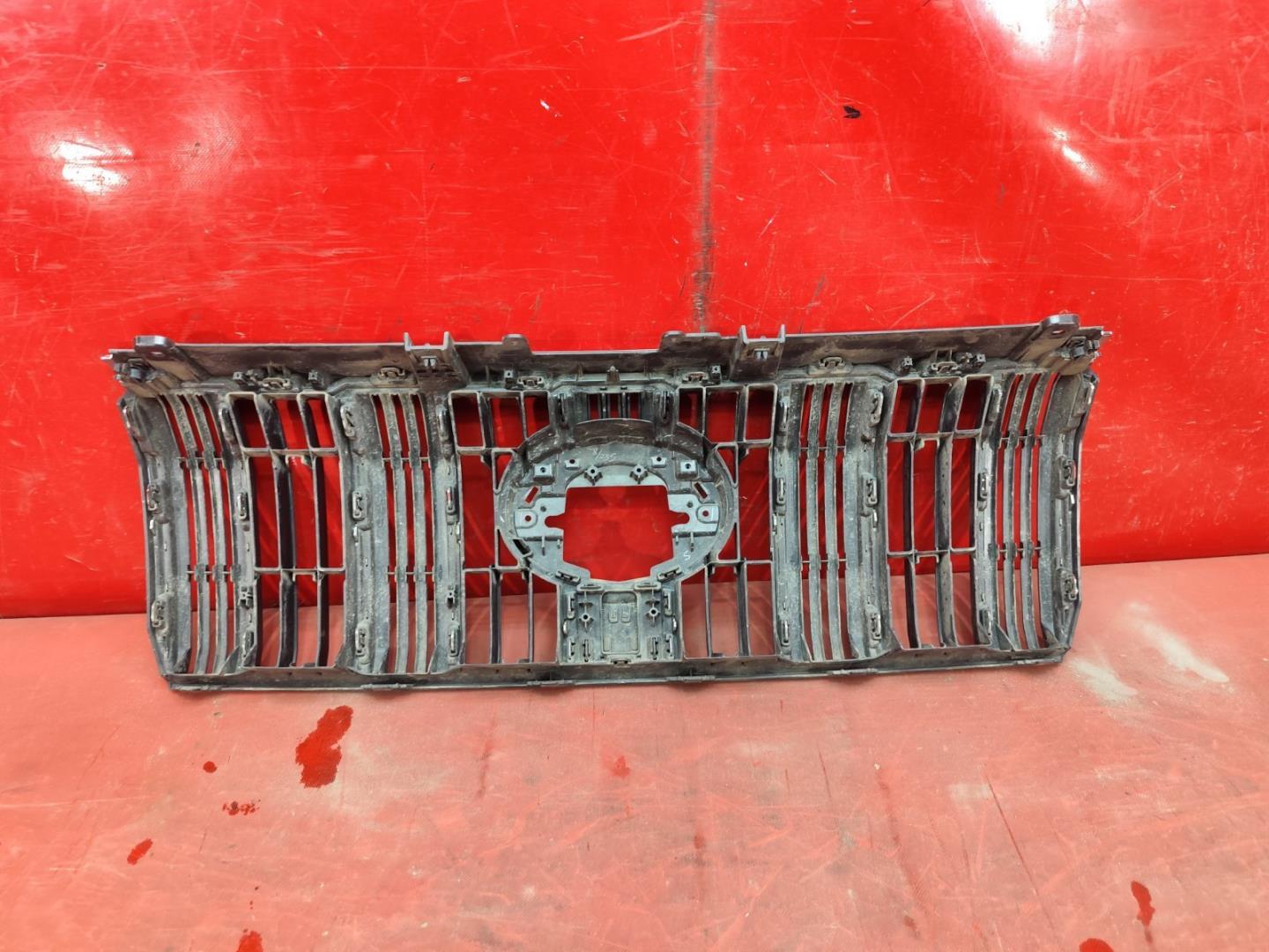 Решетка радиатора