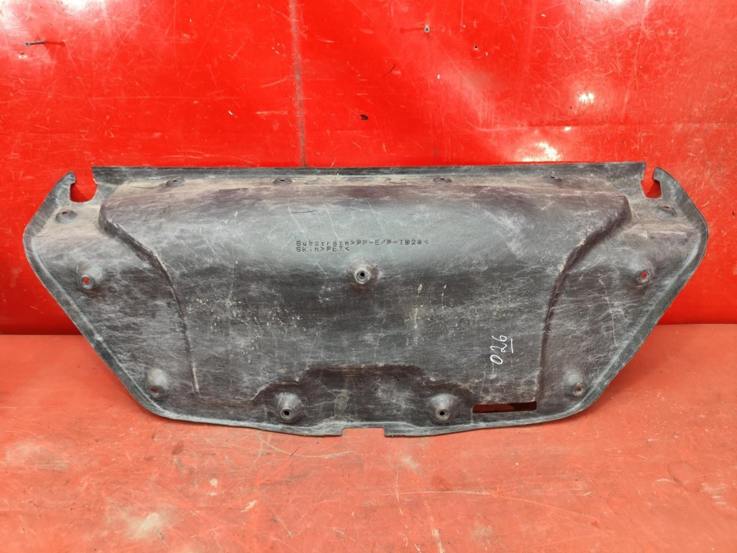 Обшивка багажника