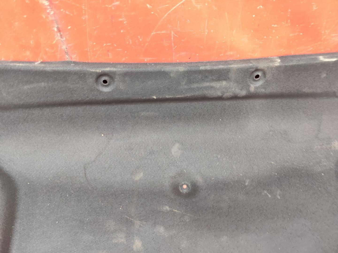 Обшивка багажника