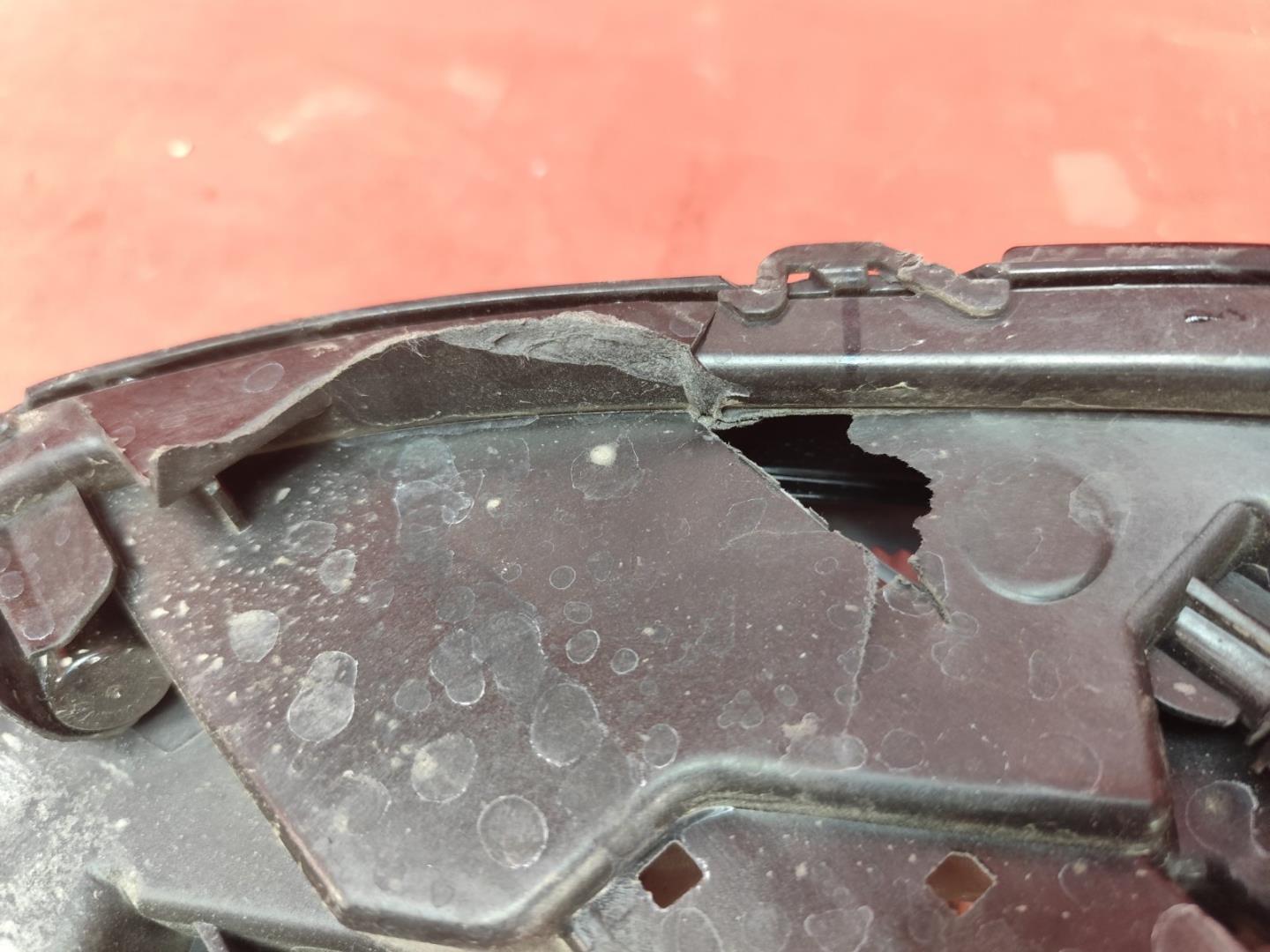 Фара дневного света (ходовые огни)