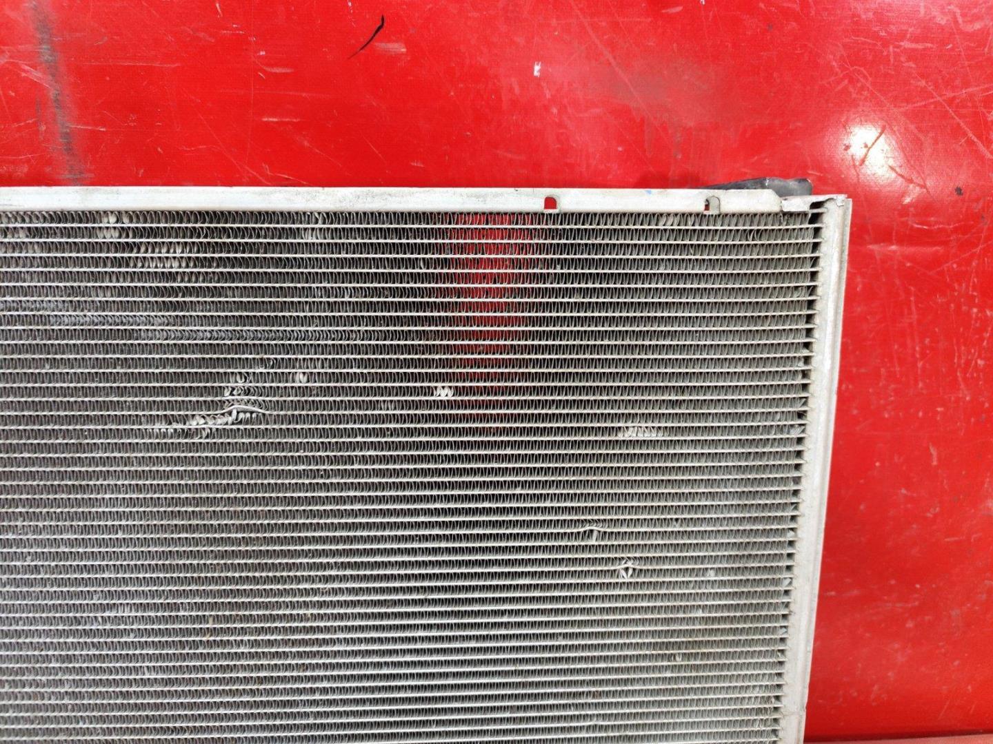 Радиатор кондиционера / конденсер