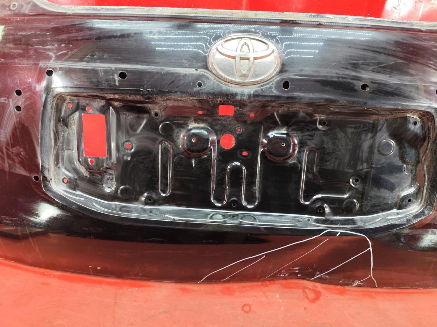 Крышка багажника