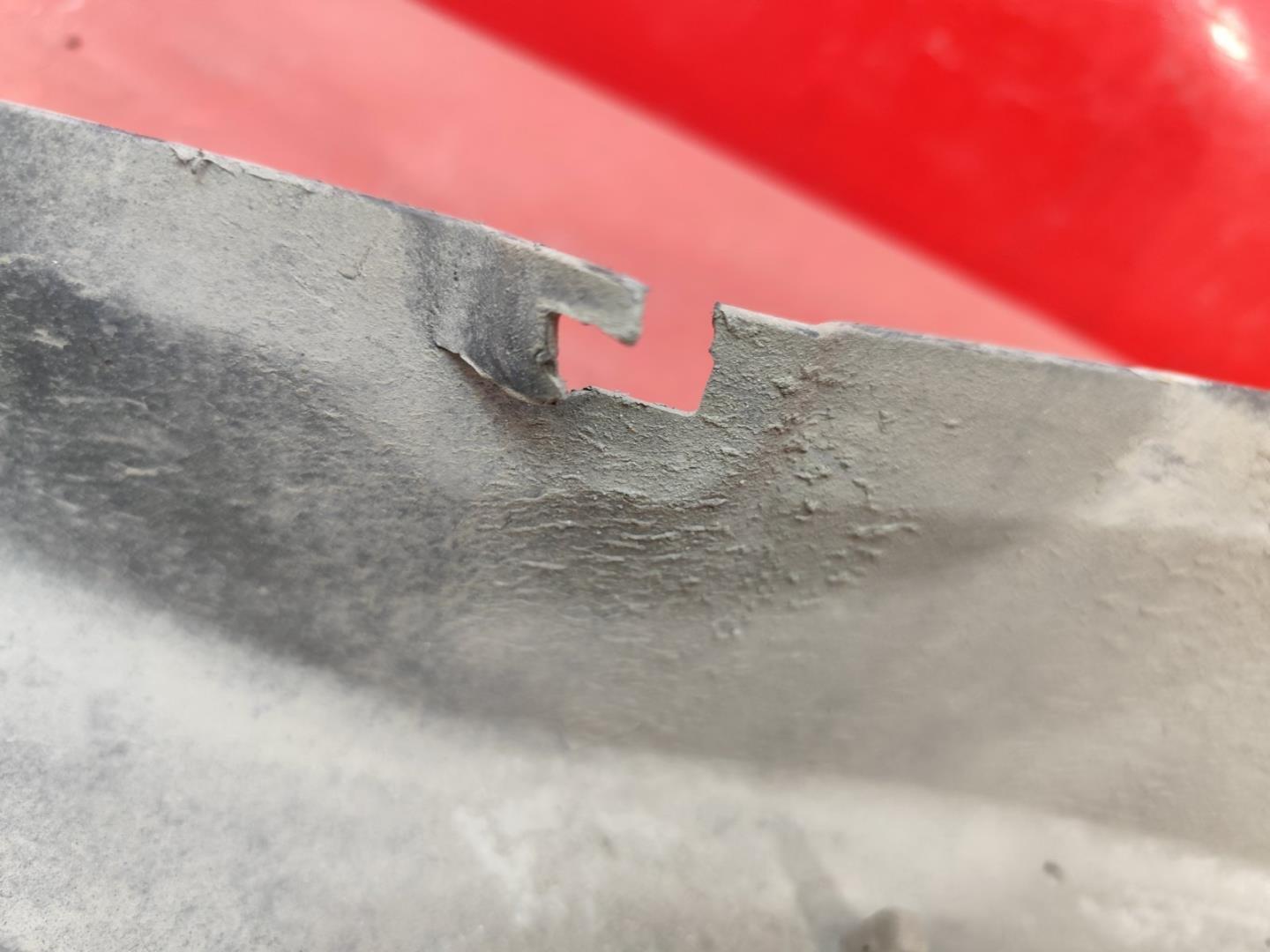 Пыльник переднего бампера