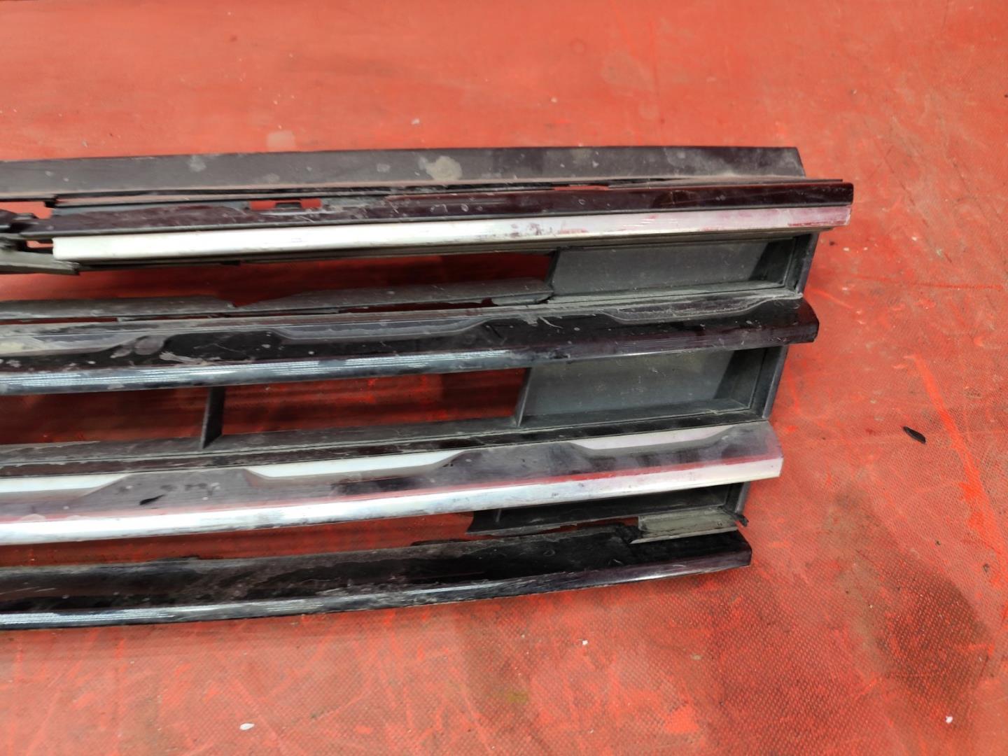 Решетка радиатора