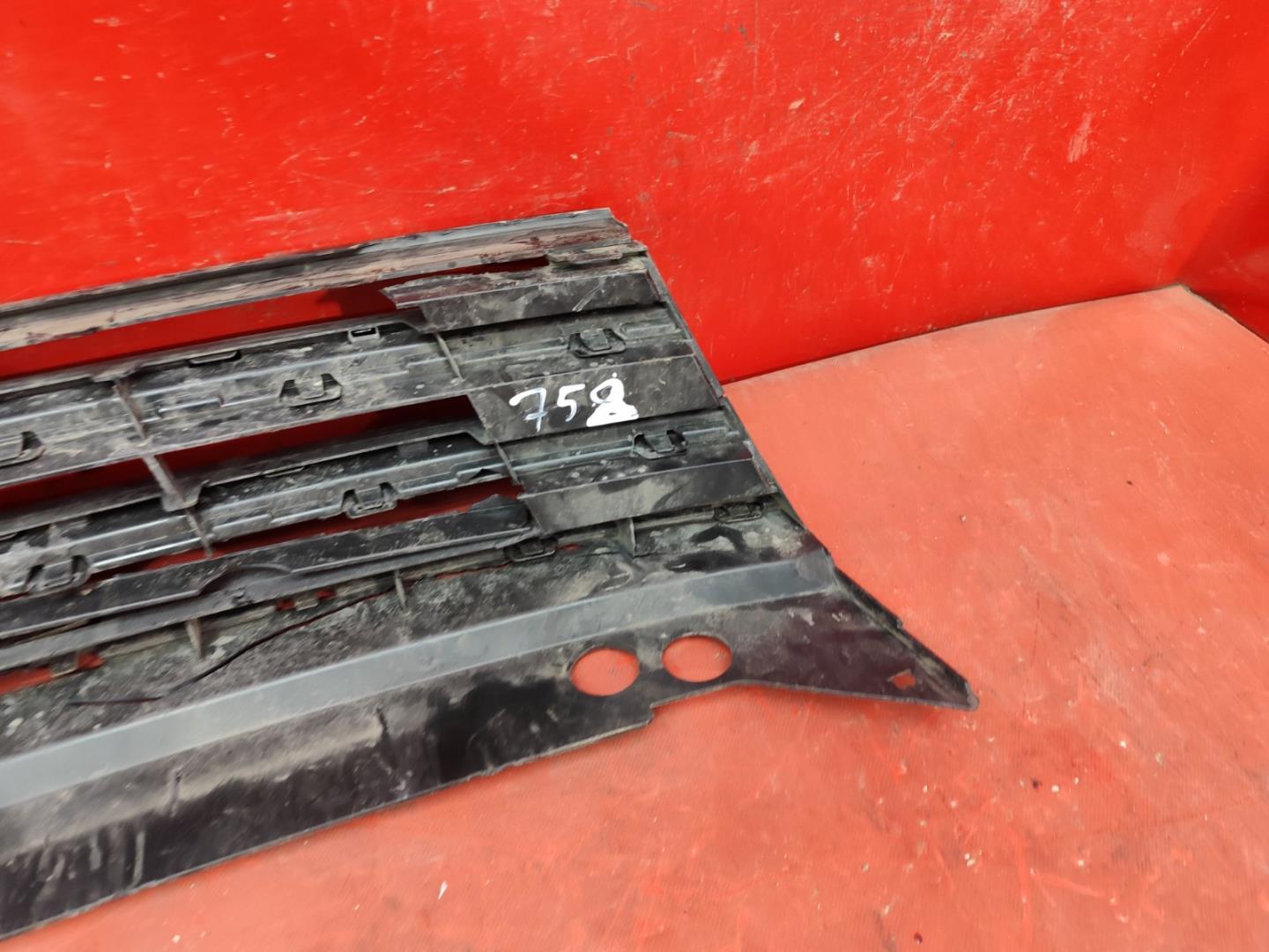 Решетка радиатора