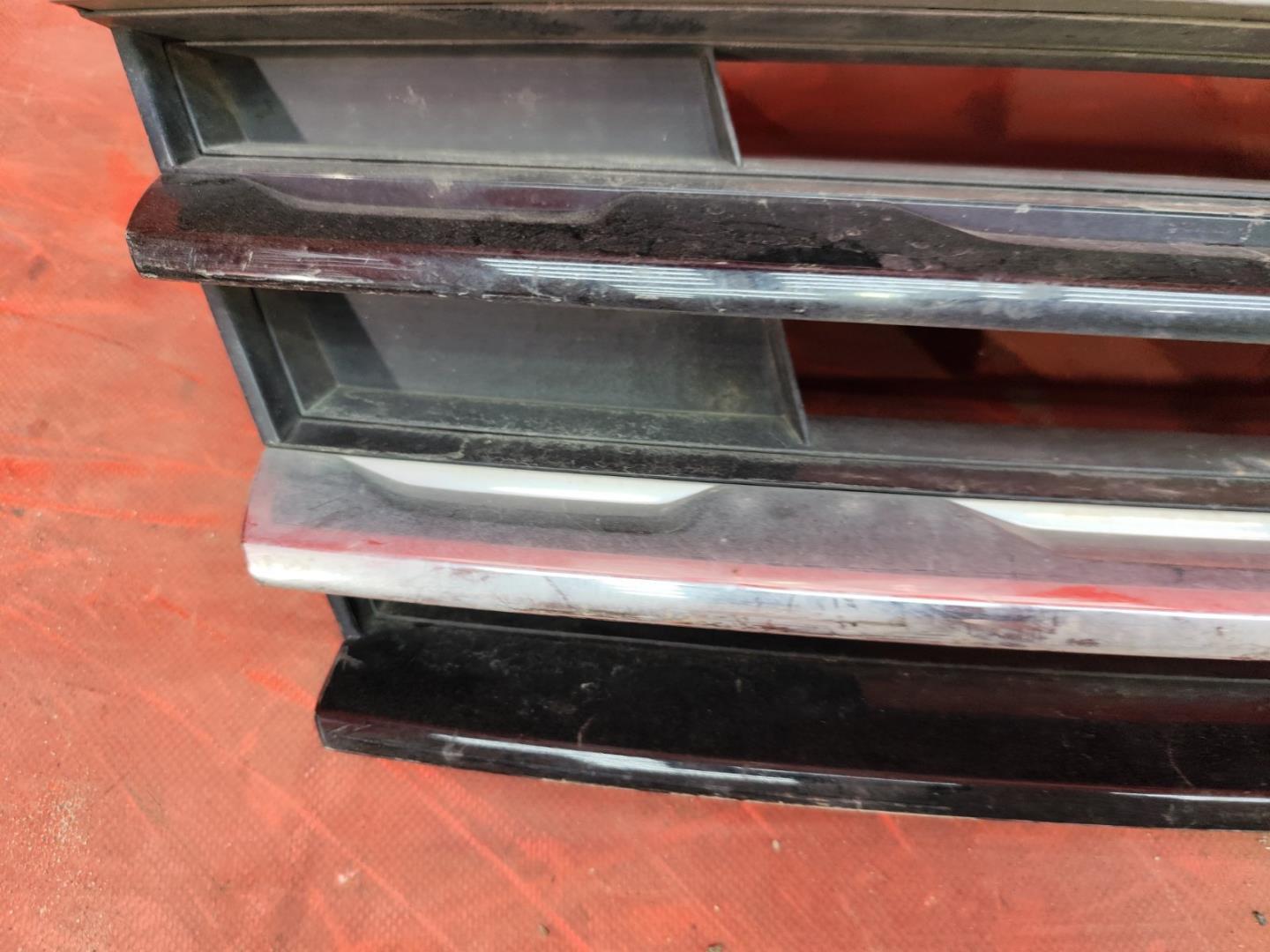 Решетка радиатора