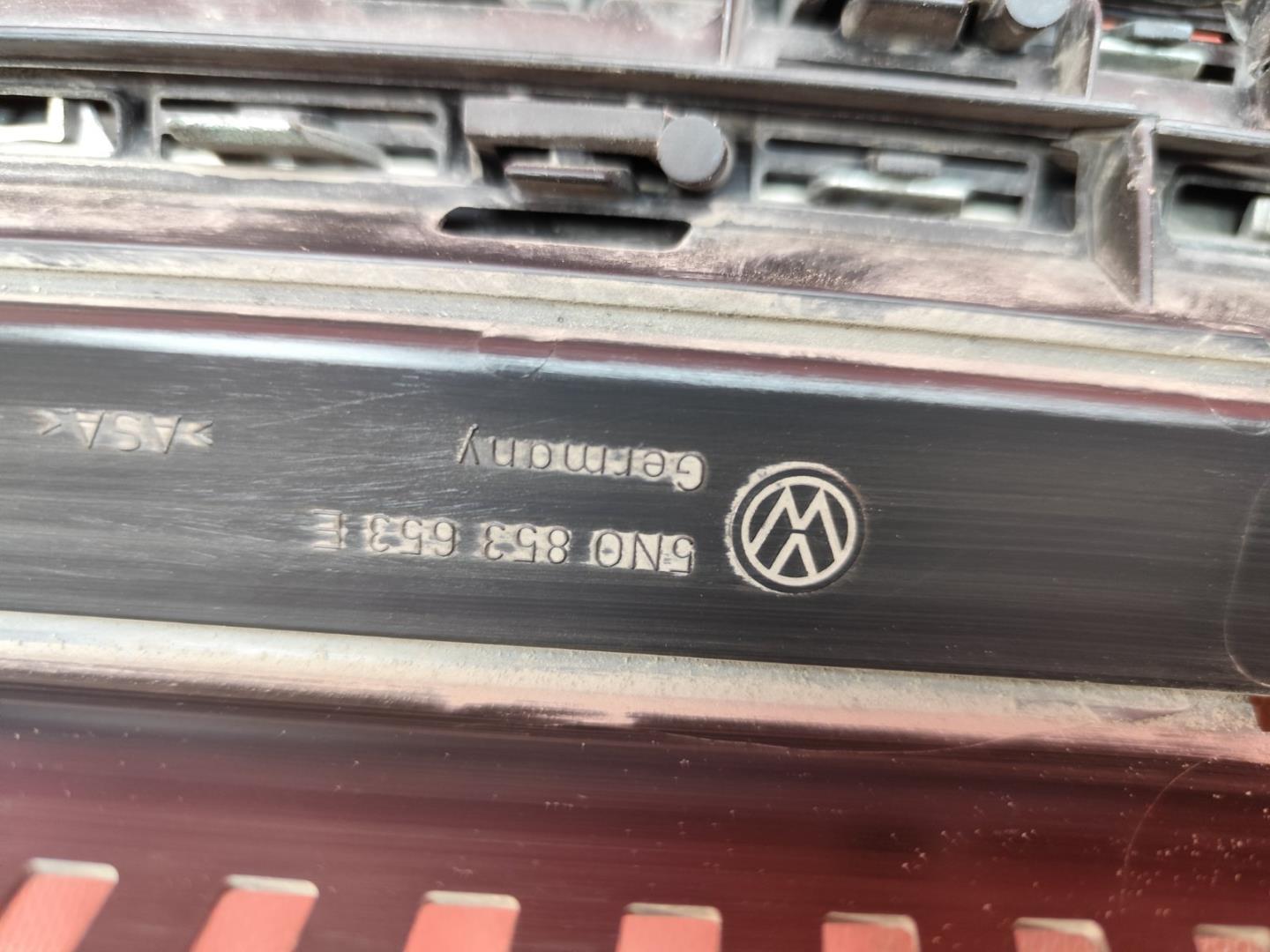 Решетка радиатора