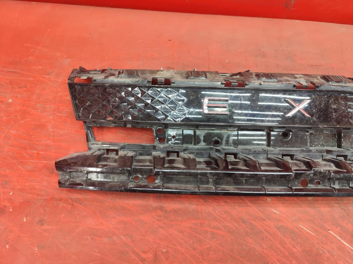 Решетка радиатора