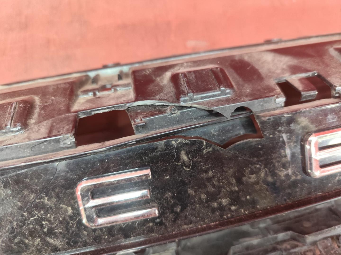 Решетка радиатора