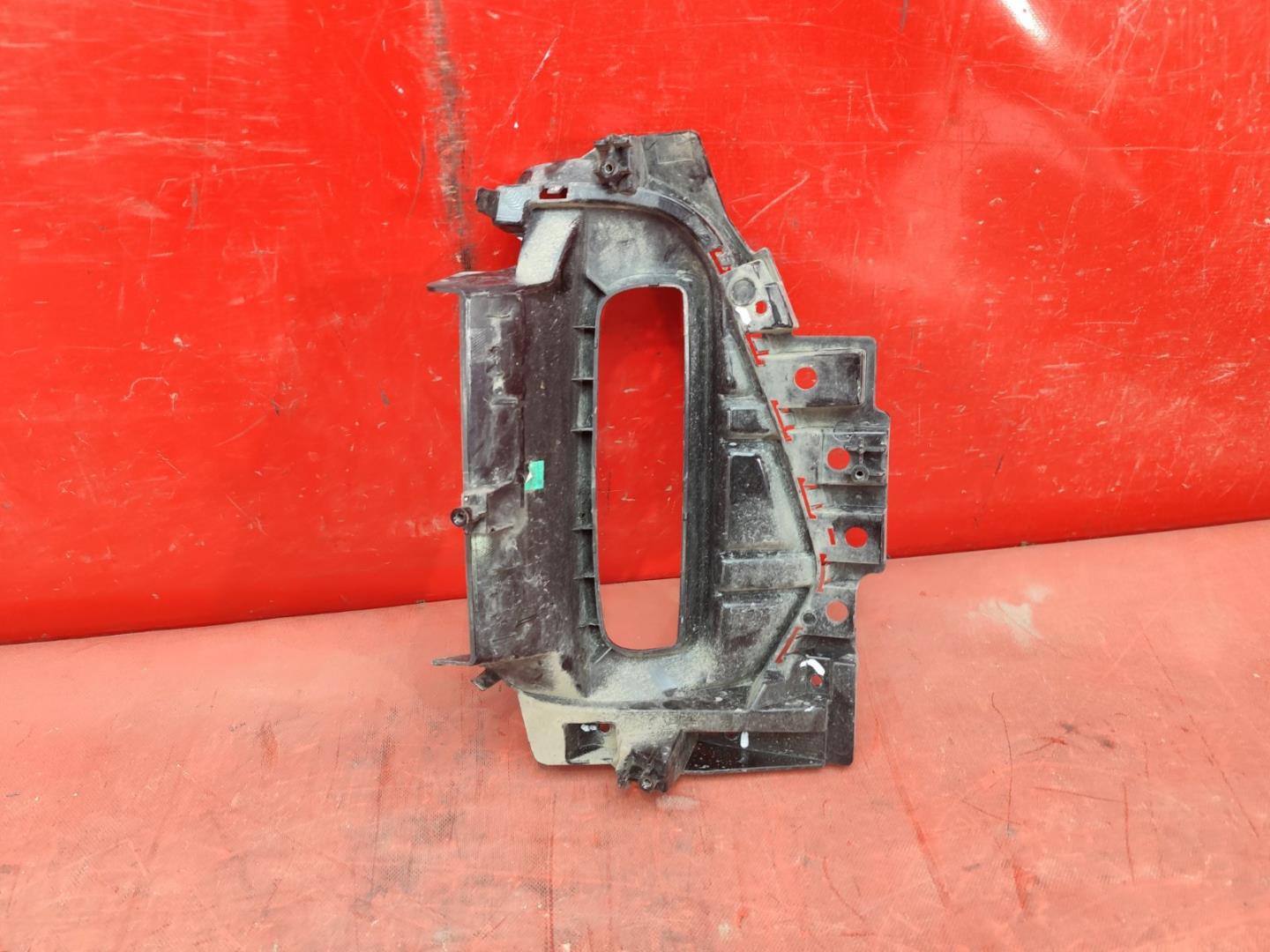 Накладка (кузов наружные)