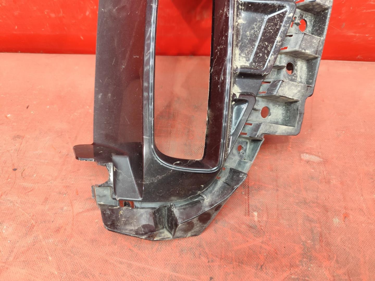 Накладка (кузов наружные)