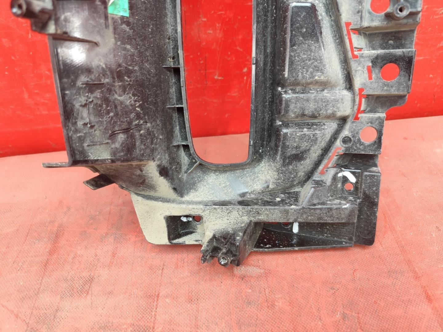 Накладка (кузов наружные)