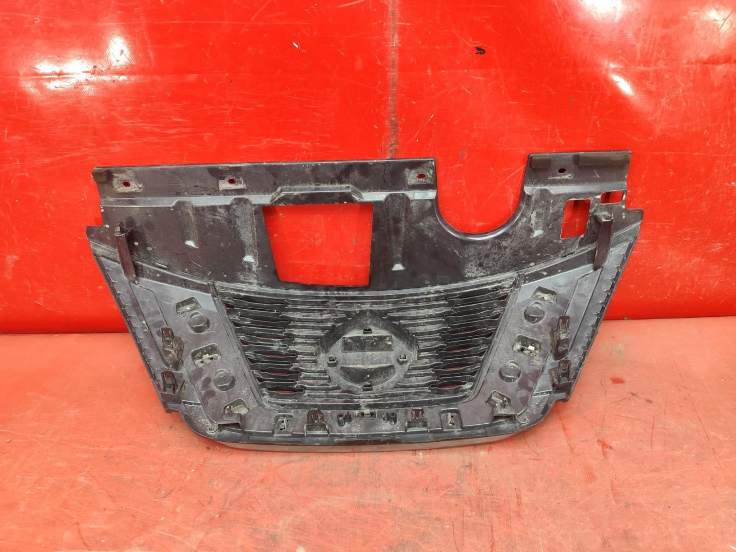 Решетка радиатора