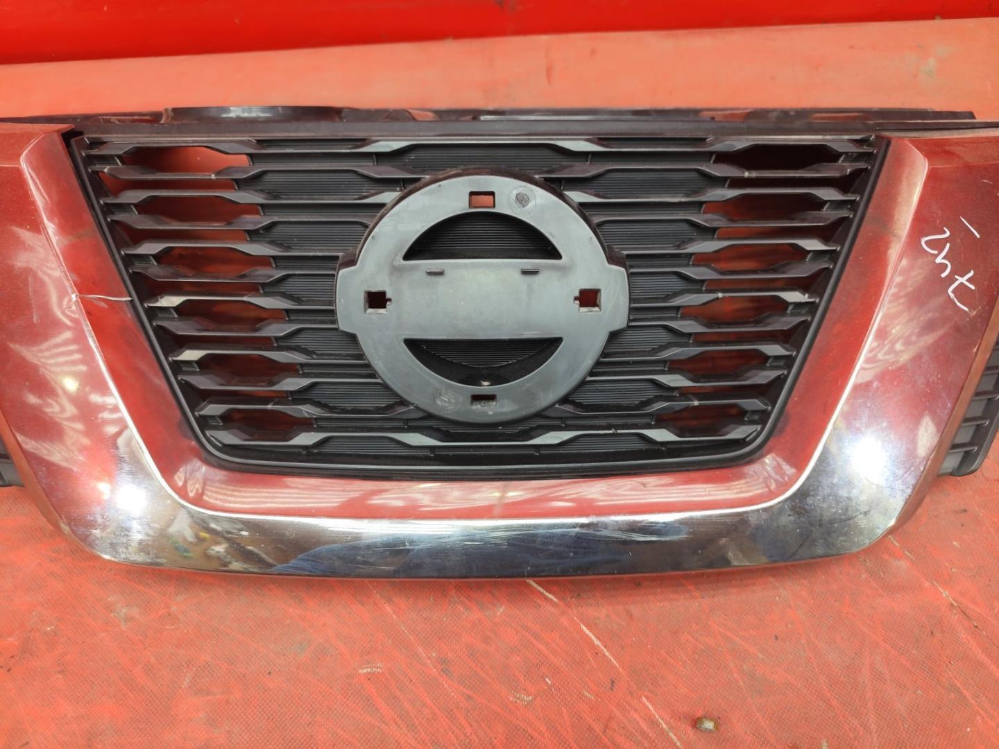 Решетка радиатора