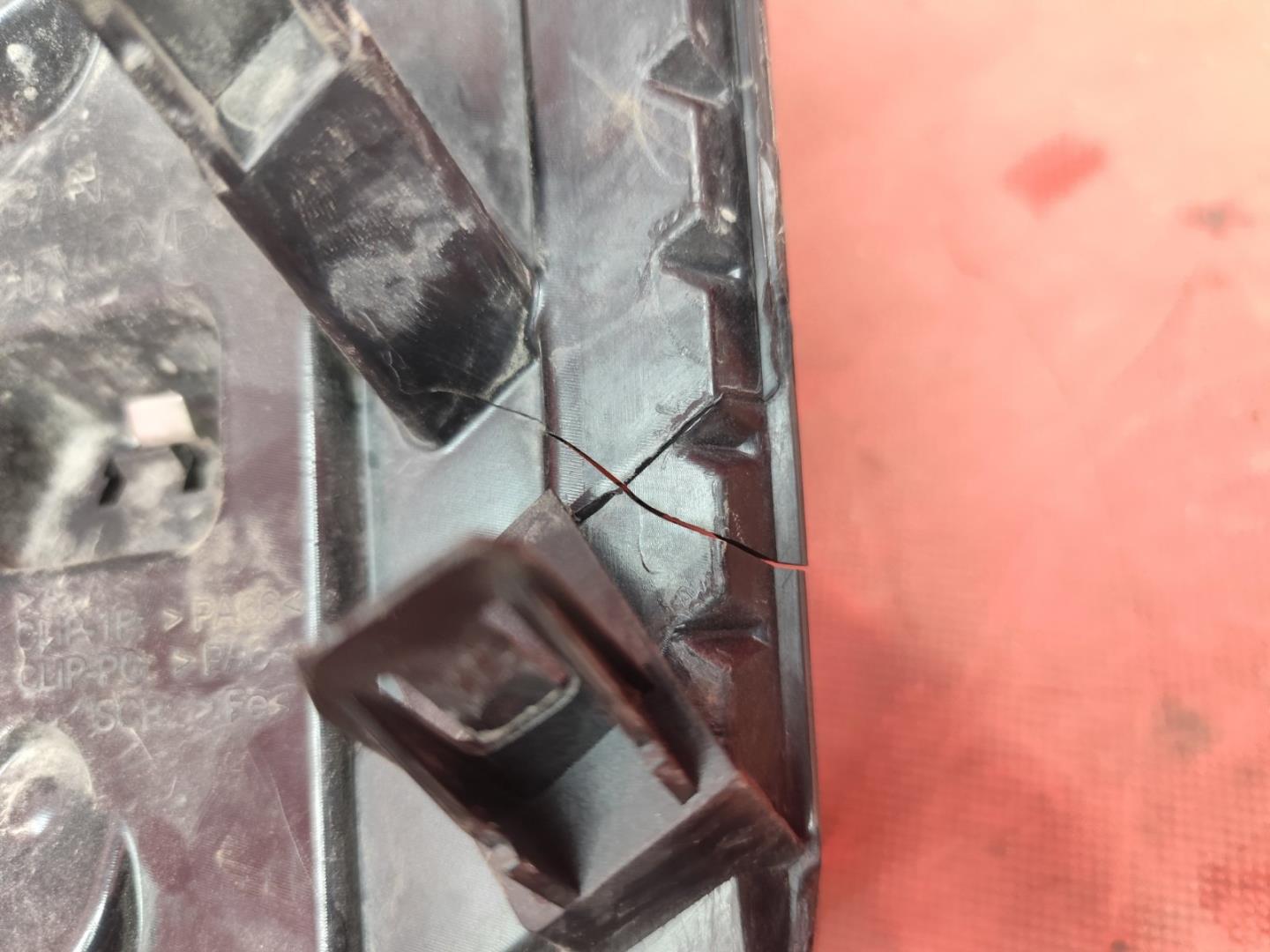 Решетка радиатора