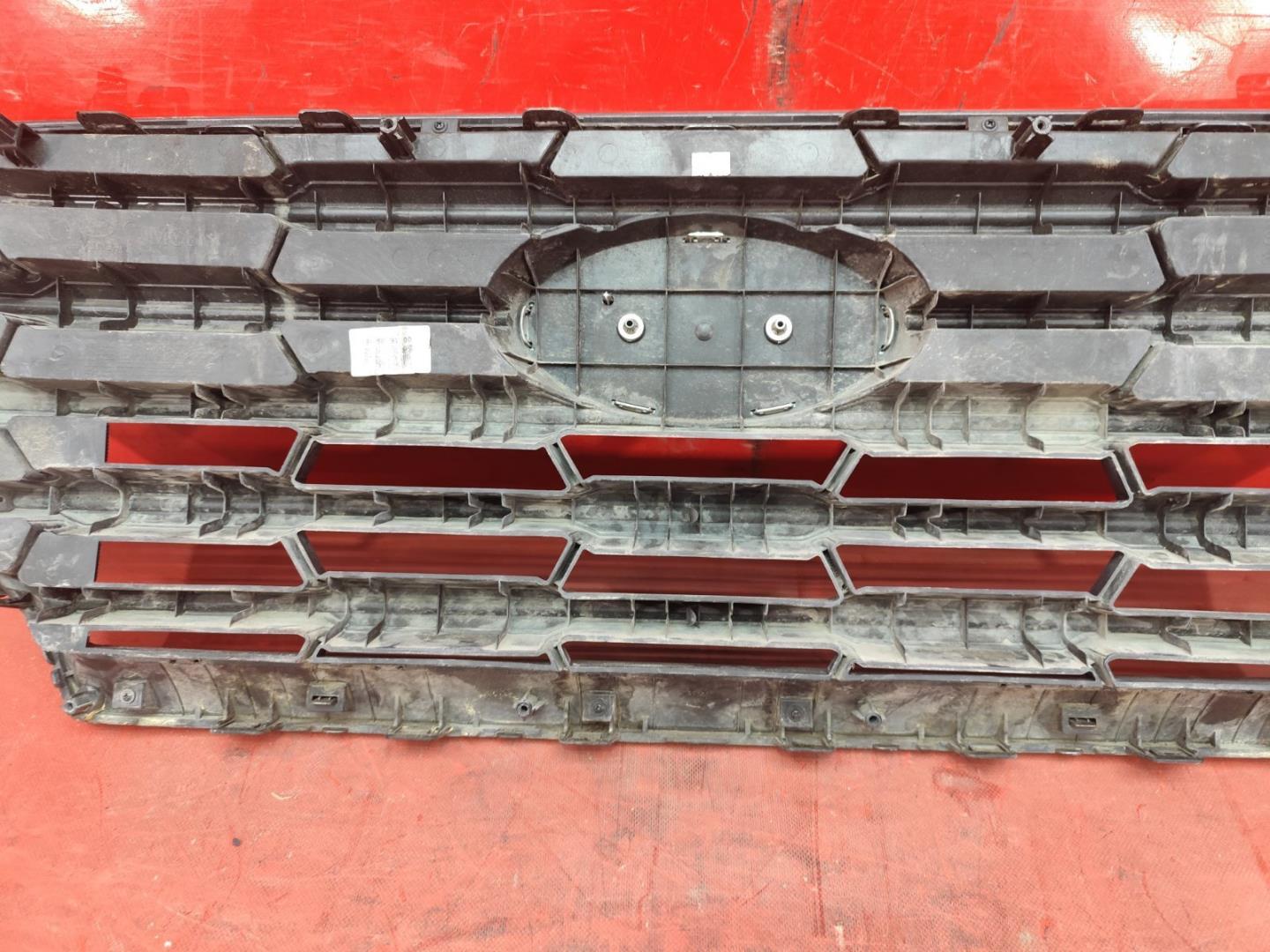 Решетка радиатора