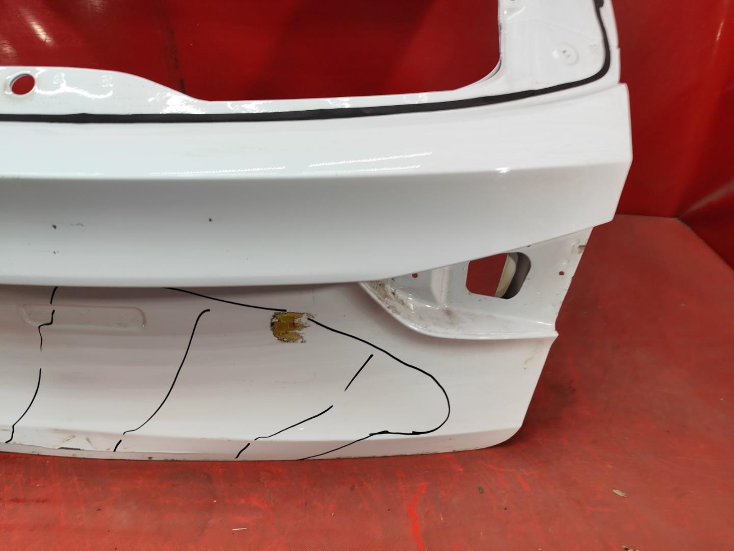 Крышка багажника