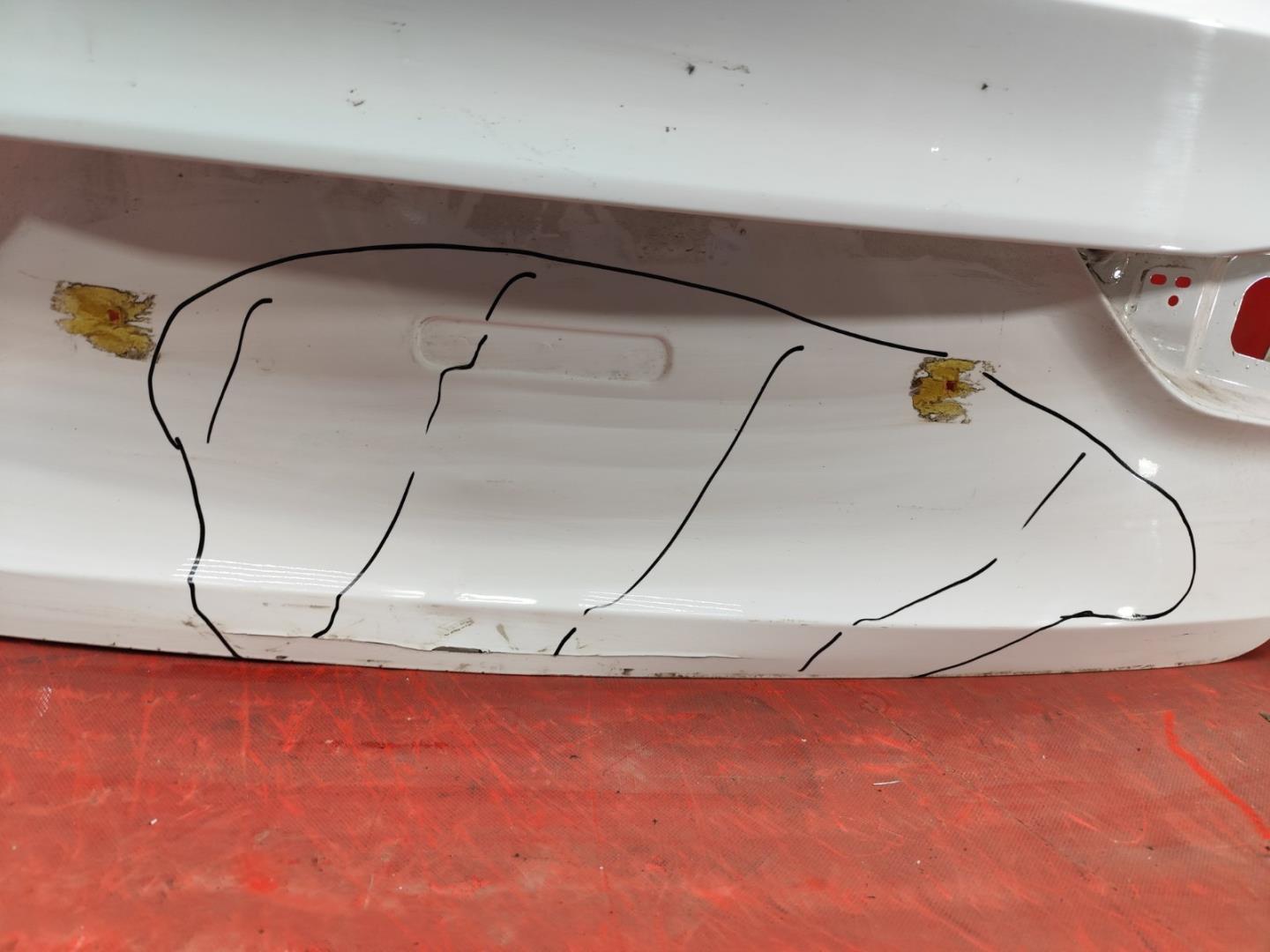 Крышка багажника