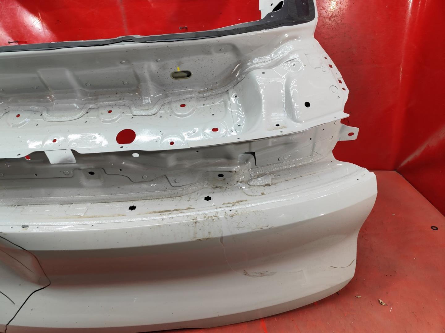 Крышка багажника