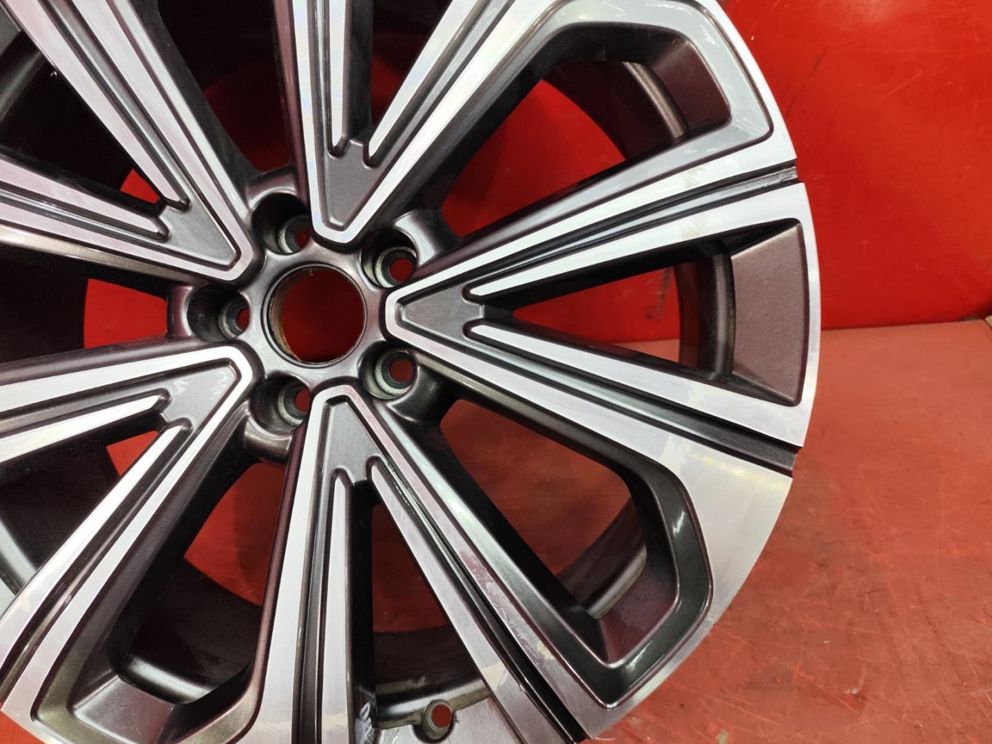 Диск колесный литой