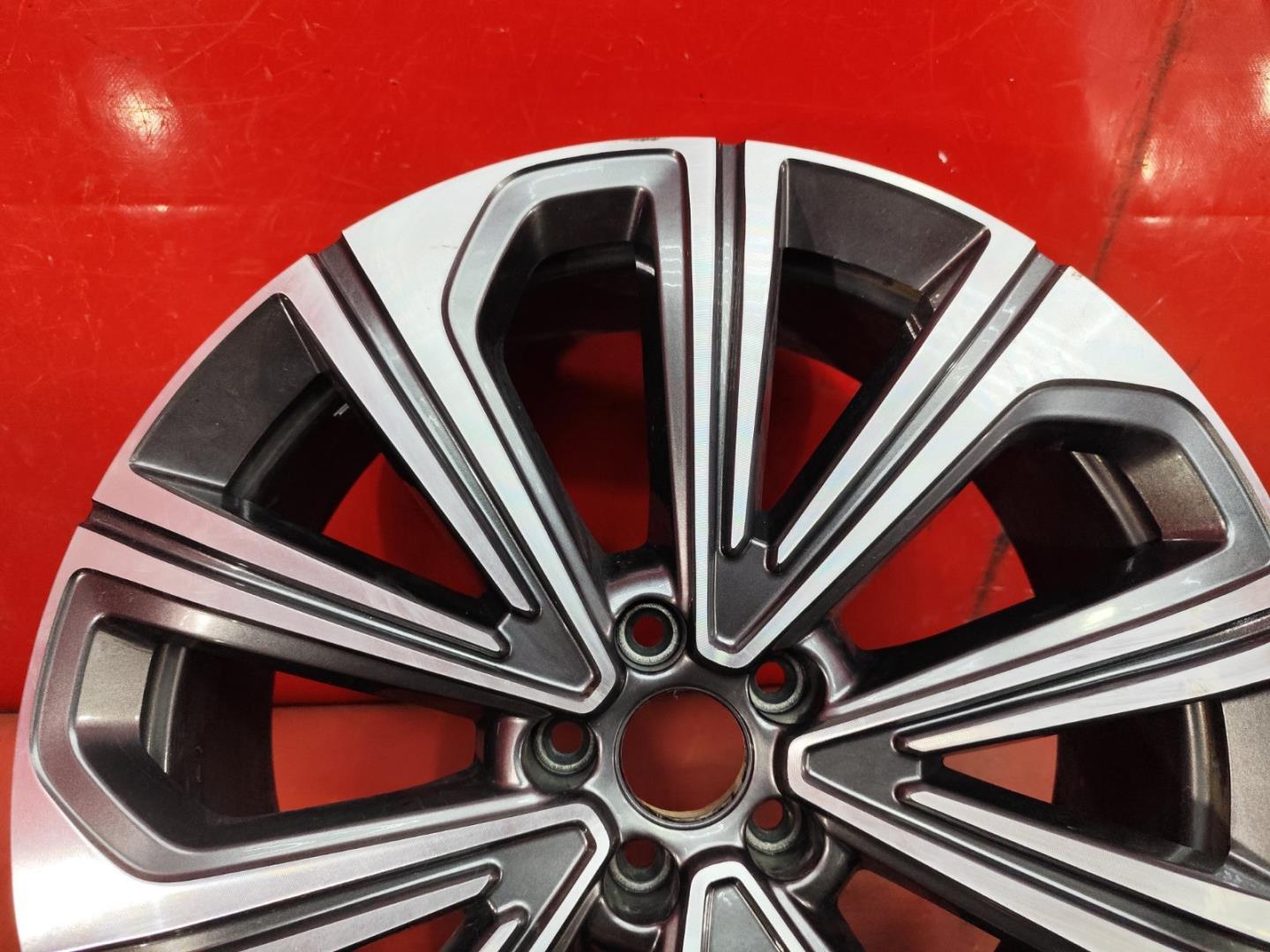 Диск колесный литой