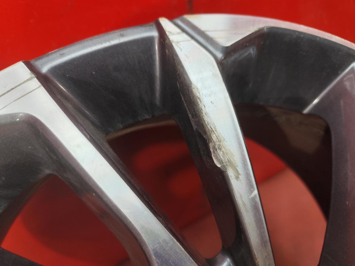 Диск колесный литой легкий сплав