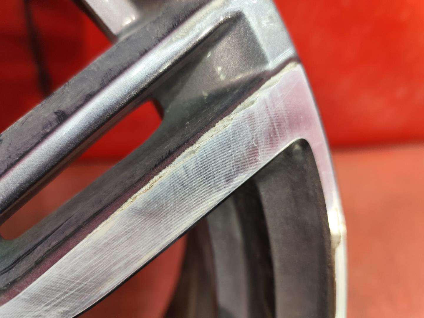 Диск колесный литой легкий сплав