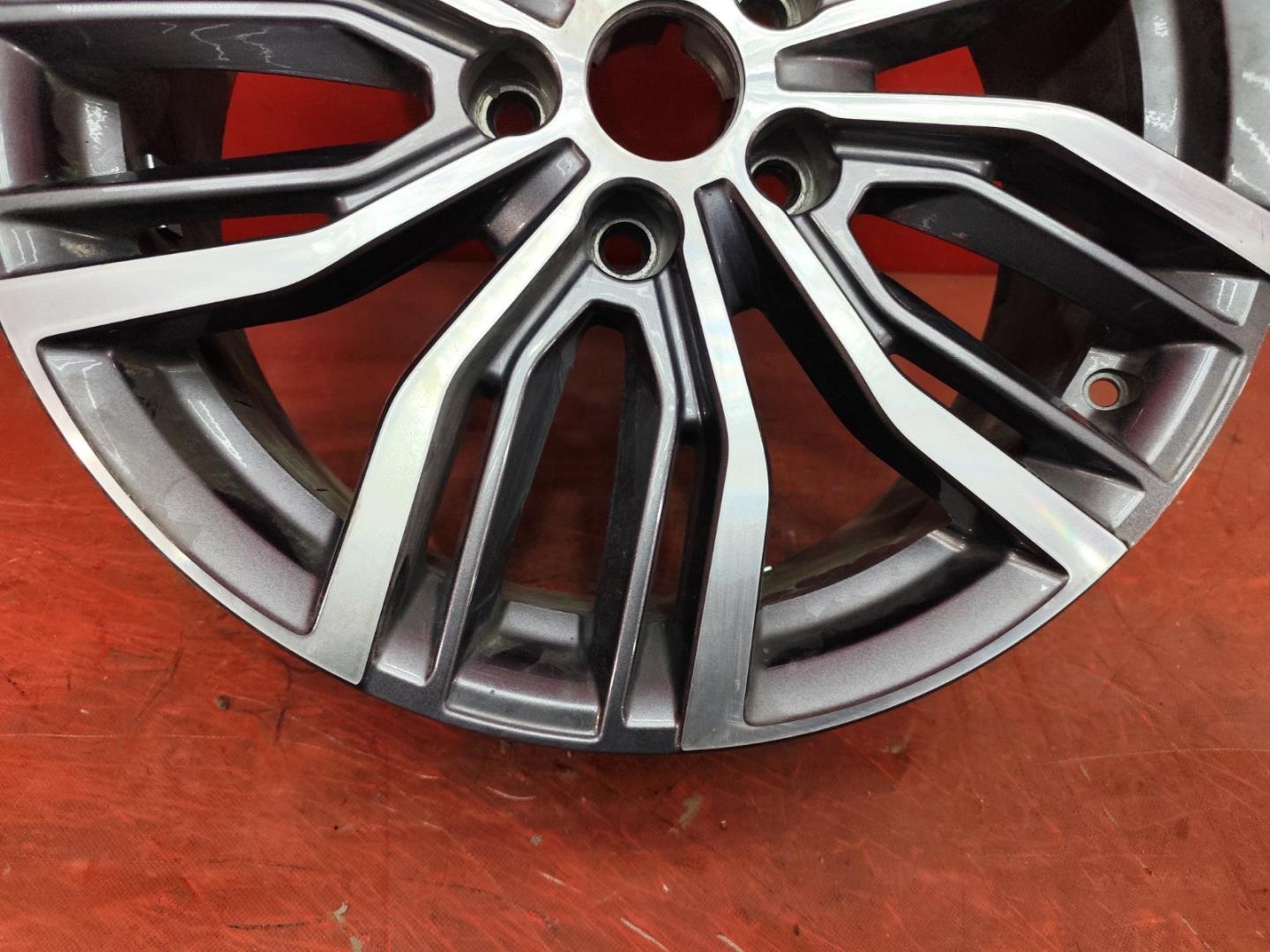 Диск колесный литой легкий сплав