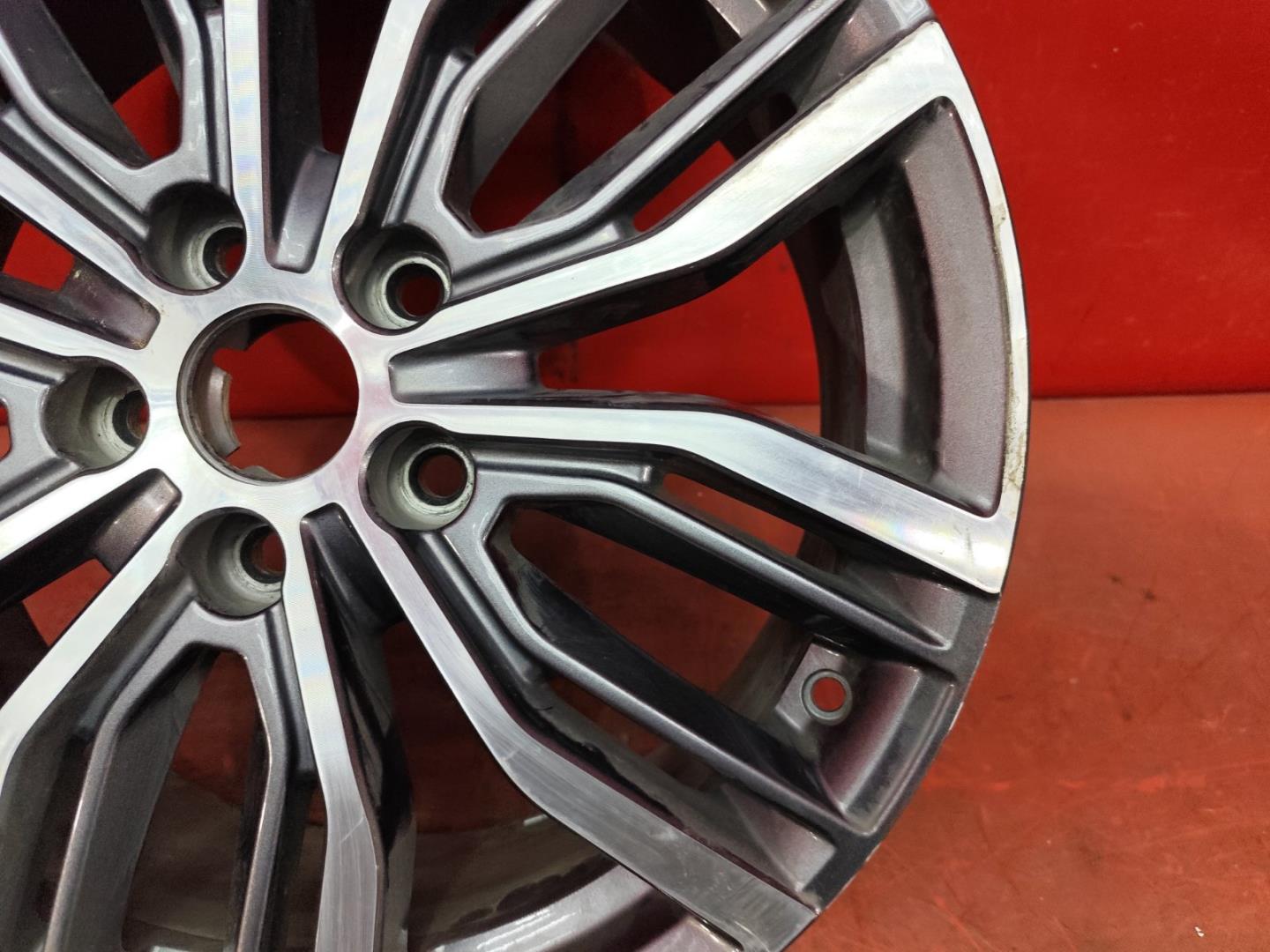 Диск колесный литой легкий сплав