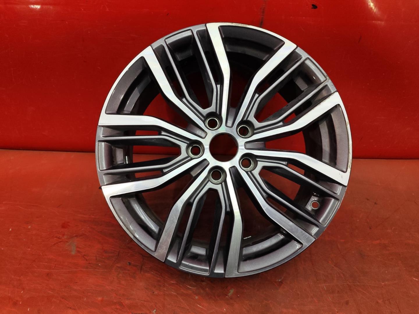 Диск колесный литой легкий сплав