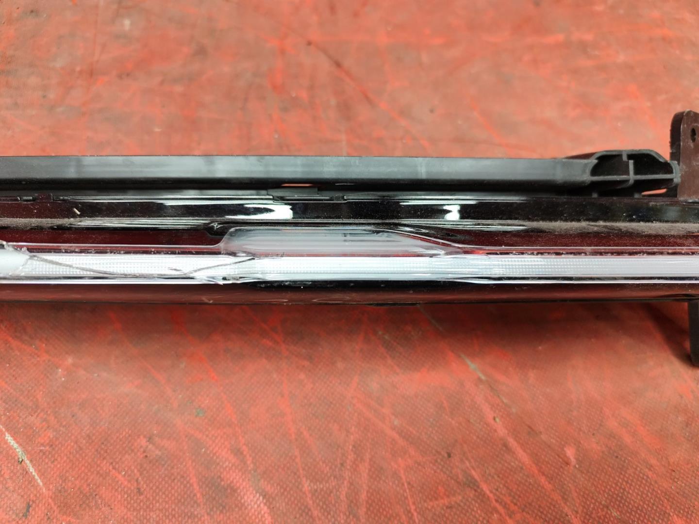 Фара дневного света (ходовые огни)