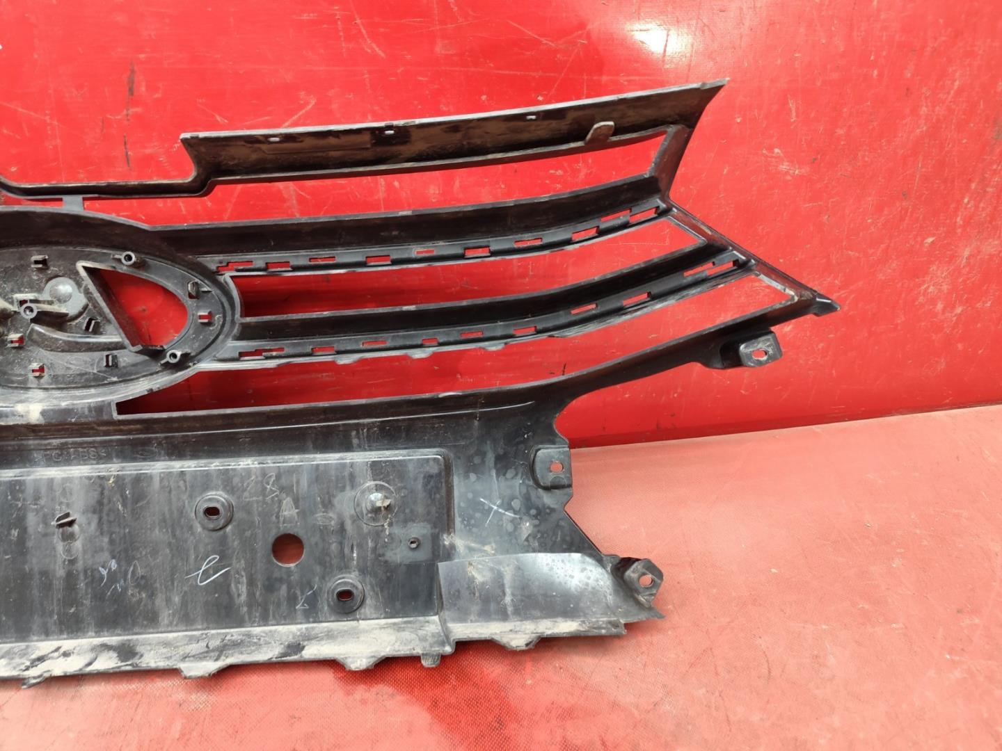 Решетка радиатора