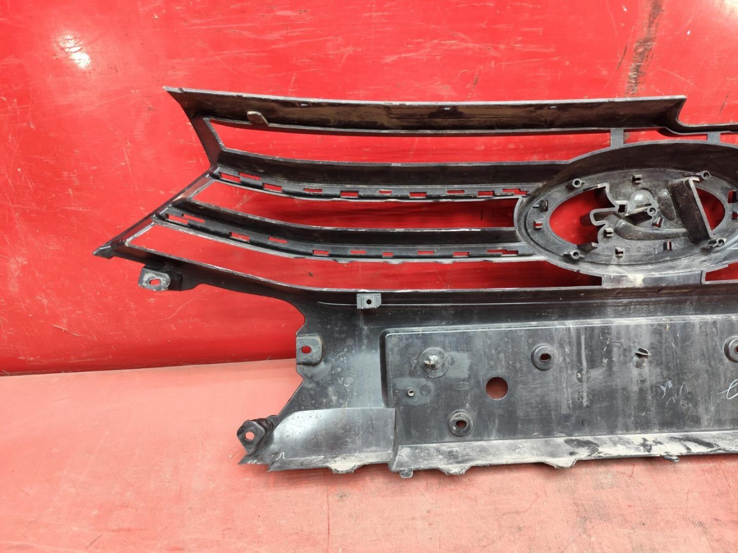 Решетка радиатора