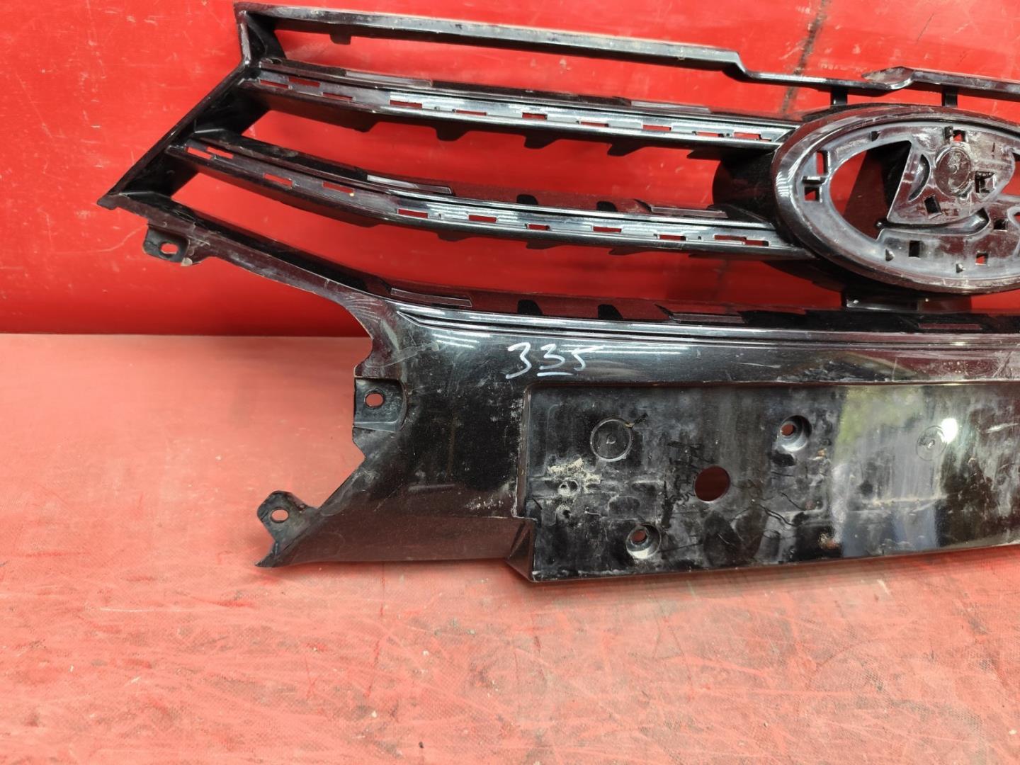 Решетка радиатора